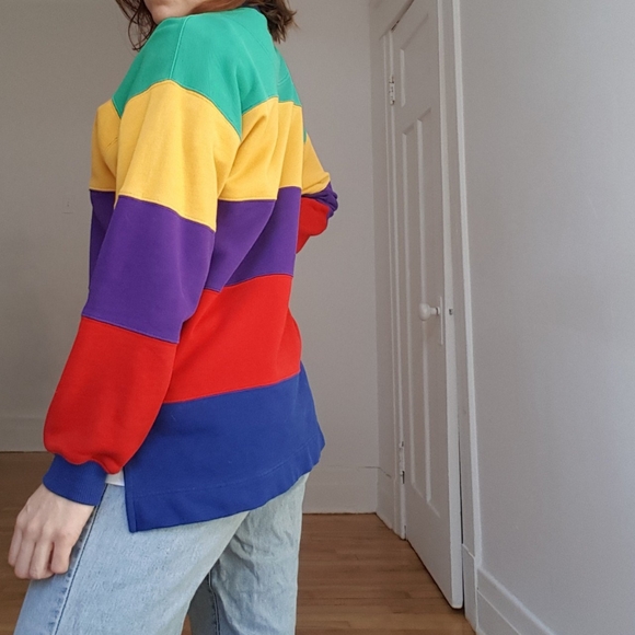 Rainbow sweater - Picture 1 of 3